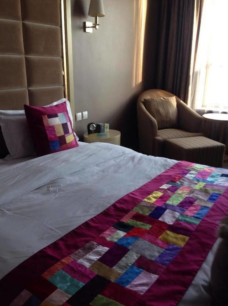 Chilbosan Hotell Shenyang Exteriör bild